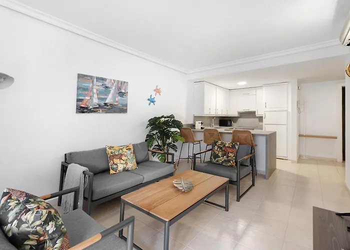 Balcon De Gigantes Puerto de Santiago (Tenerife)