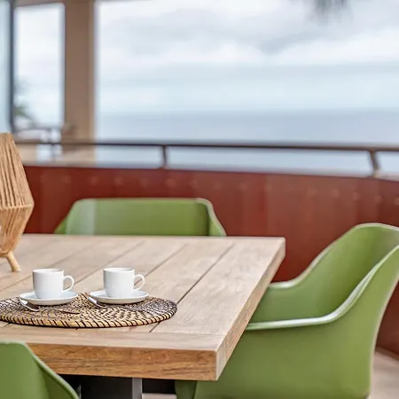 Balcón De Gigantes Puerto de Santiago (Tenerife)